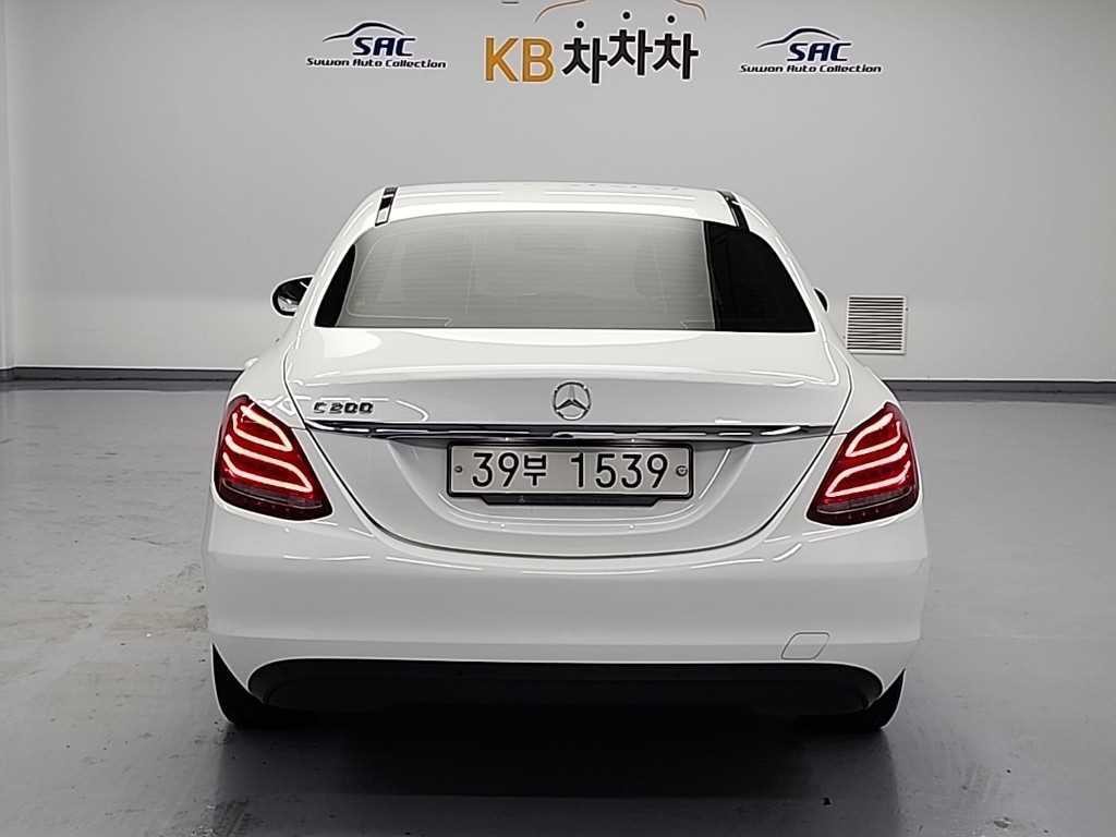 벤츠 C 클래스 C클래스 W205 C200 이미지 4