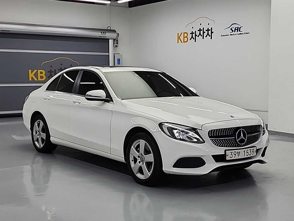 벤츠 C 클래스 C클래스 W205 C200 이미지 5
