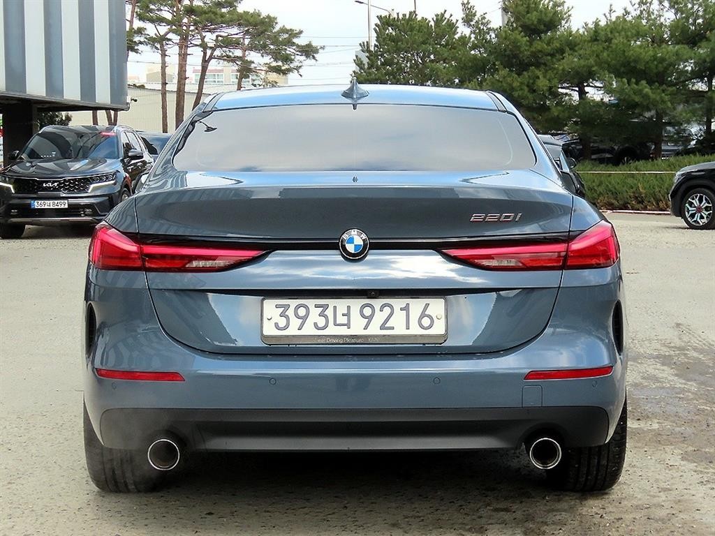 BMW 2시리즈 2시리즈 그란쿠페 (F44) 220i 어드밴티지 이미지 4
