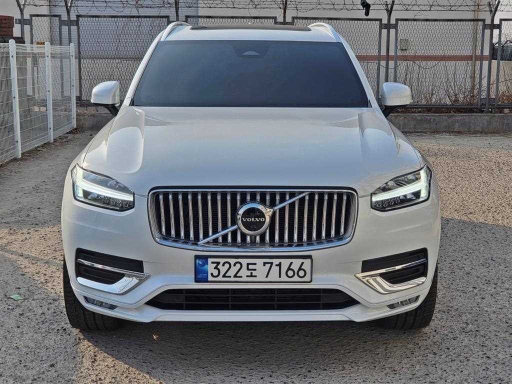 볼보 XC90 XC90 2세대 2.0 B6 AWD 얼티메이트 브라이트 이미지 1