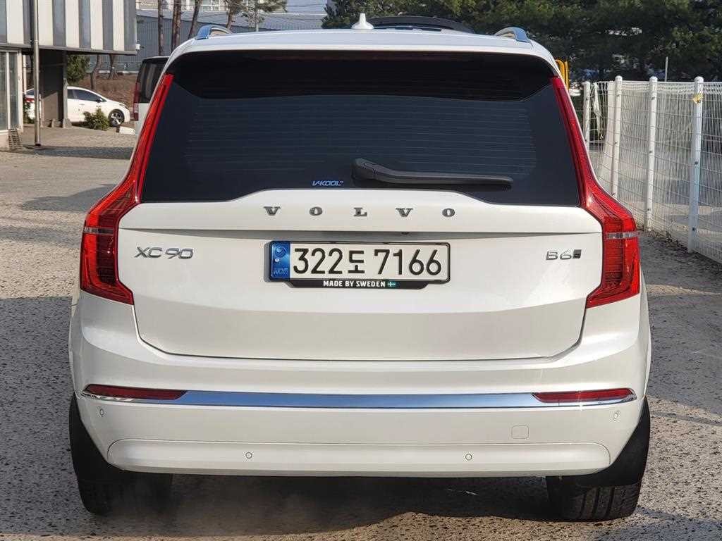 볼보 XC90 XC90 2세대 2.0 B6 AWD 얼티메이트 브라이트 이미지 4