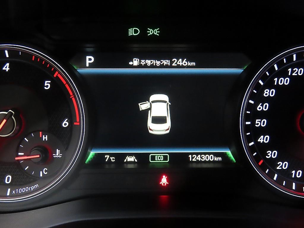 제네시스 G70 2.2D AWD 슈프림 이미지 9