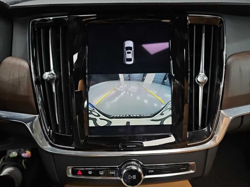 볼보 S90 B6 AWD 얼티메이트 브라이트 이미지 13