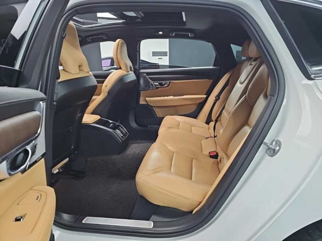볼보 S90 B6 AWD 얼티메이트 브라이트 이미지 20