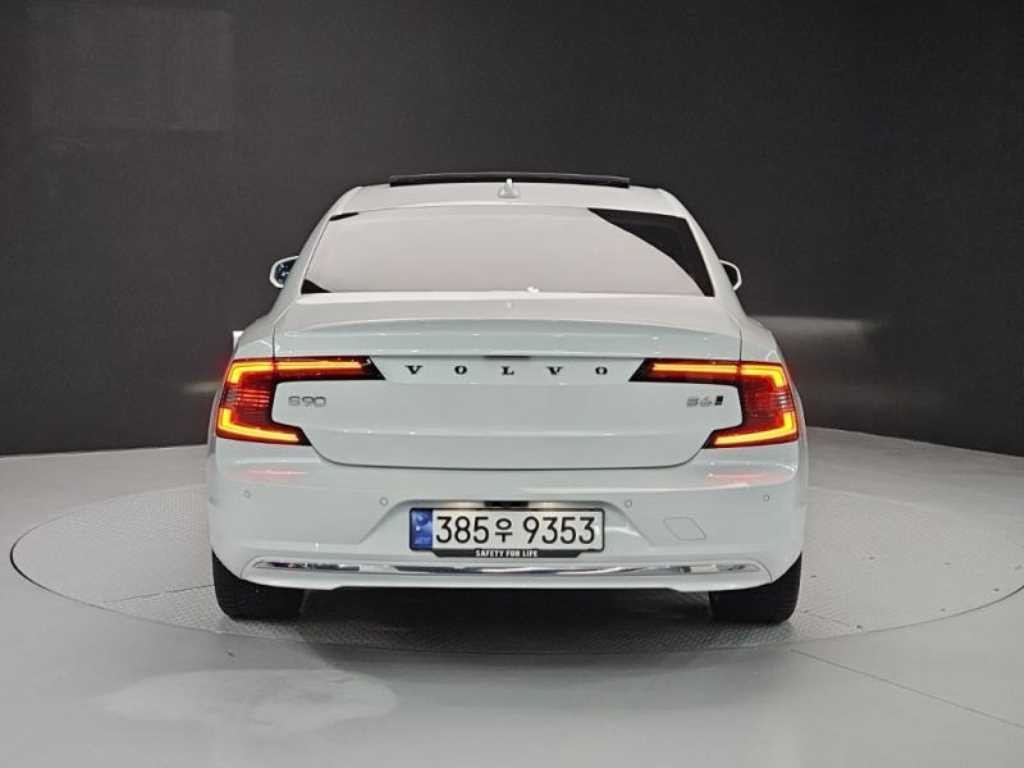 볼보 S90 B6 AWD 얼티메이트 브라이트 이미지 4