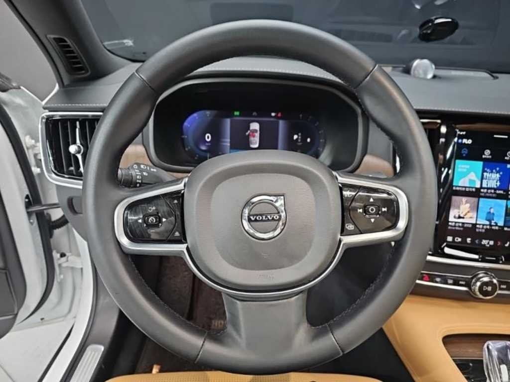 볼보 S90 B6 AWD 얼티메이트 브라이트 이미지 7