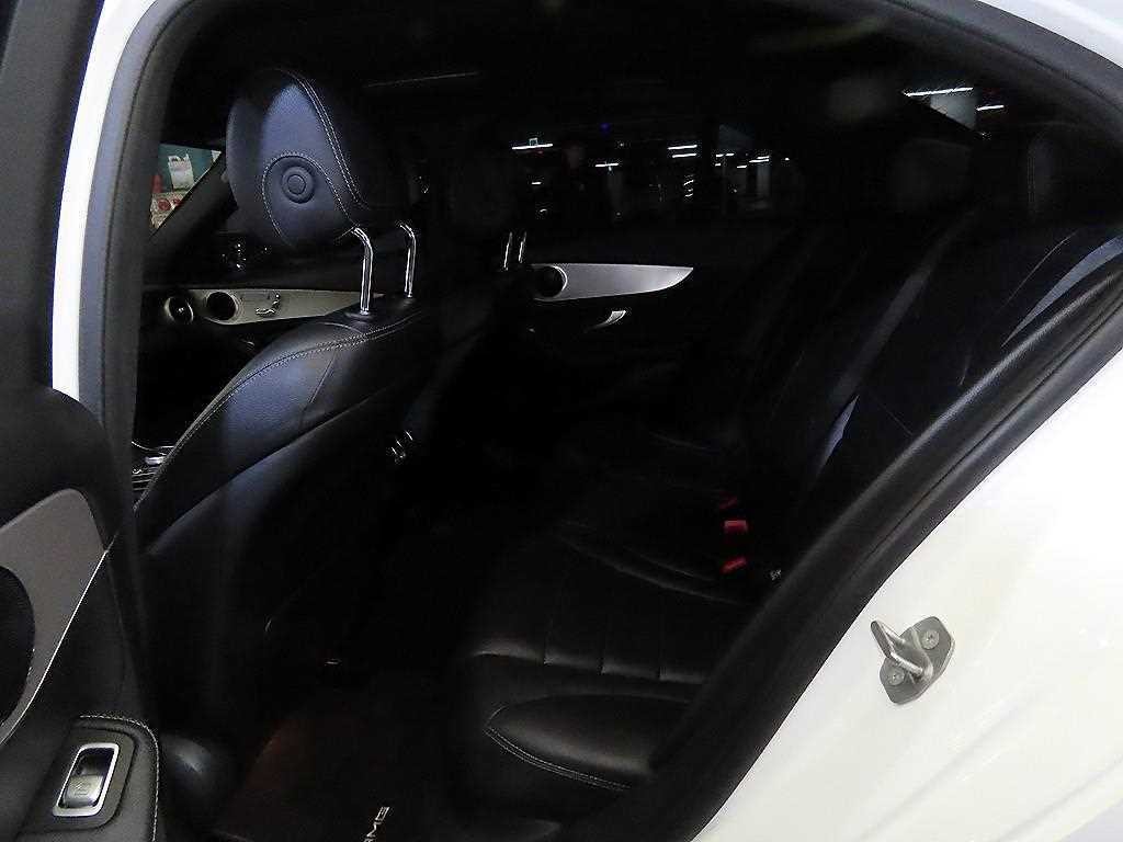 벤츠 C 클래스 C클래스 W205 C200 AMG LINE 이미지 7