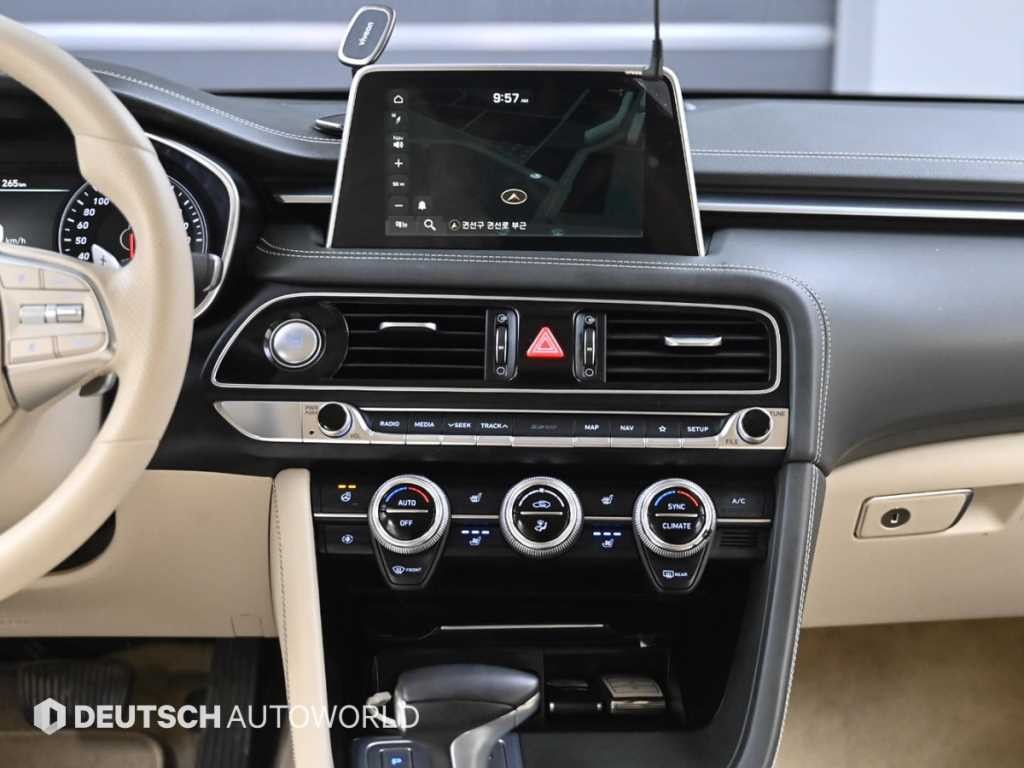 제네시스 G70 2.0T 엘리트 이미지 14