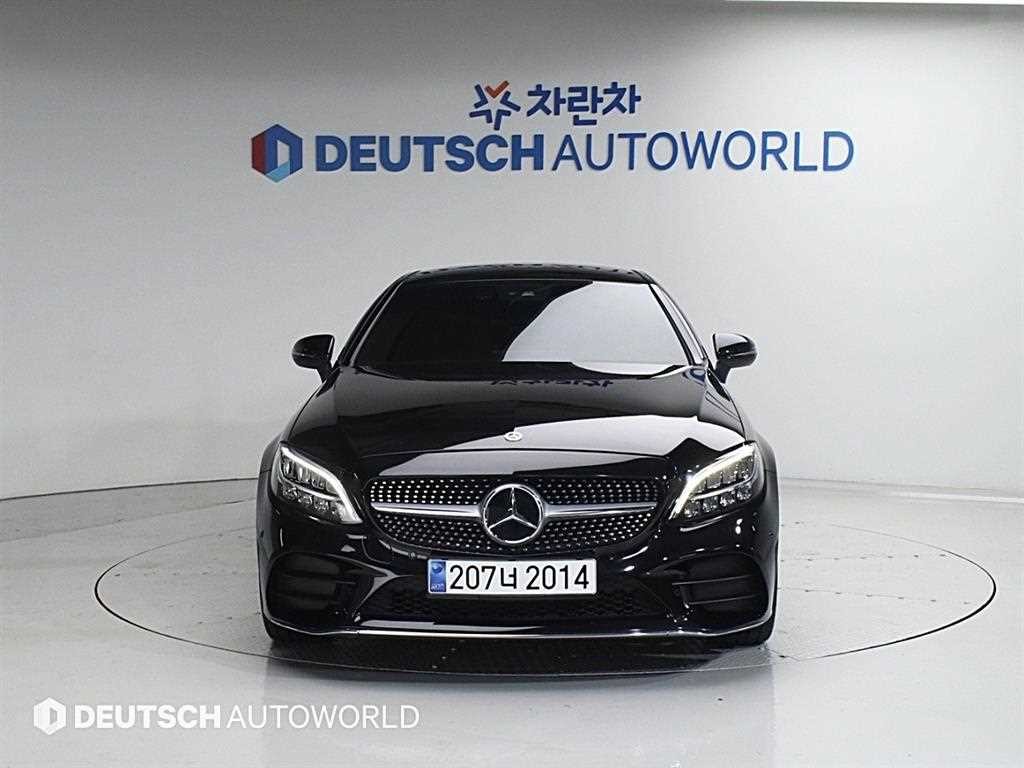 벤츠 C 클래스 C클래스 W205 C220 d 4MATIC 쿠페 이미지 3
