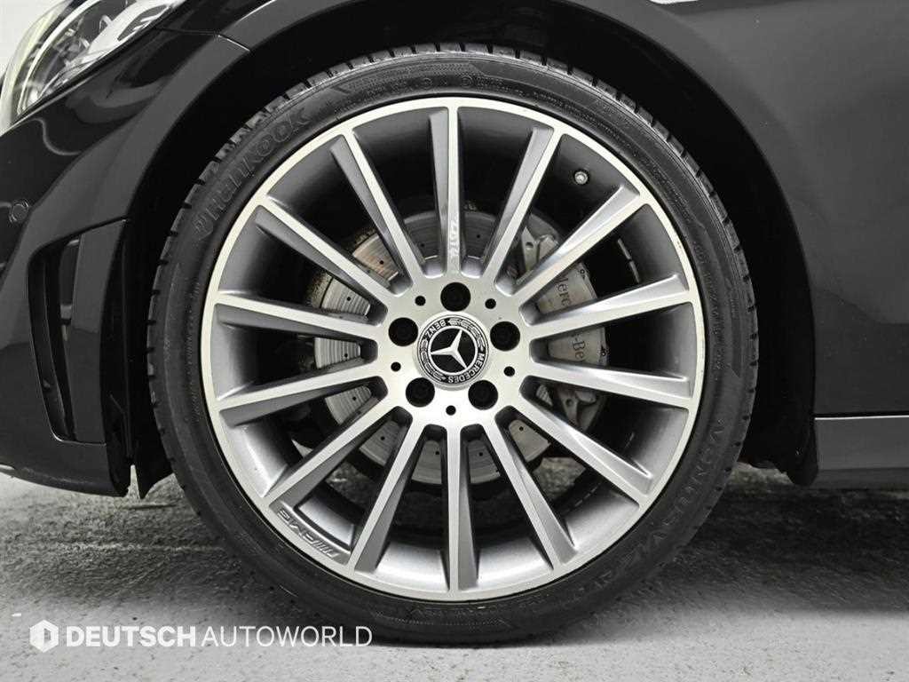 벤츠 C 클래스 C클래스 W205 C220 d 4MATIC 쿠페 이미지 5