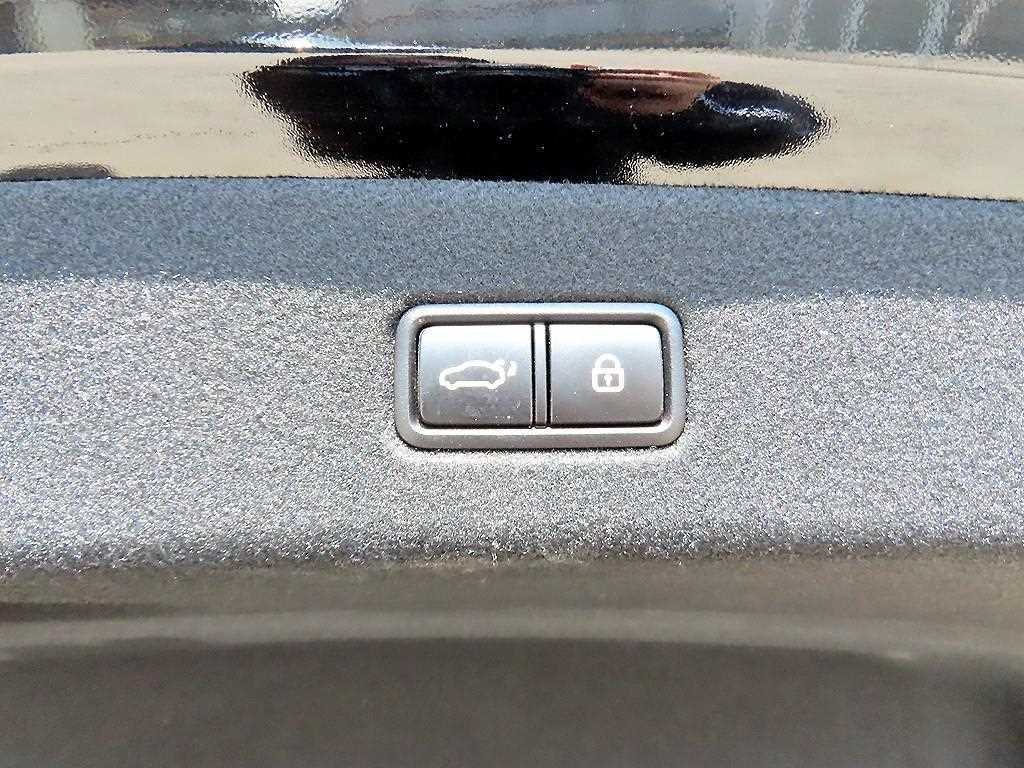 기아 K9 더 K9 3.8 GDI AWD 플래티넘Ⅲ 이미지 17