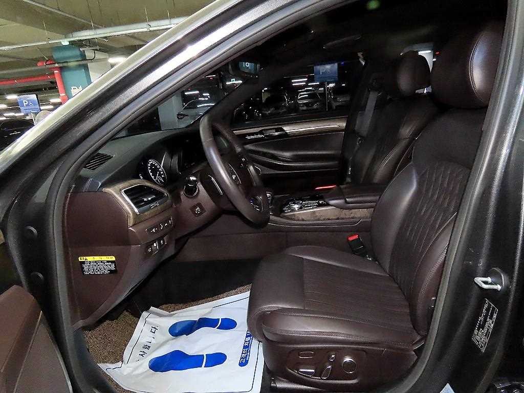 제네시스 G90 3.3 T AWD 럭셔리 이미지 10