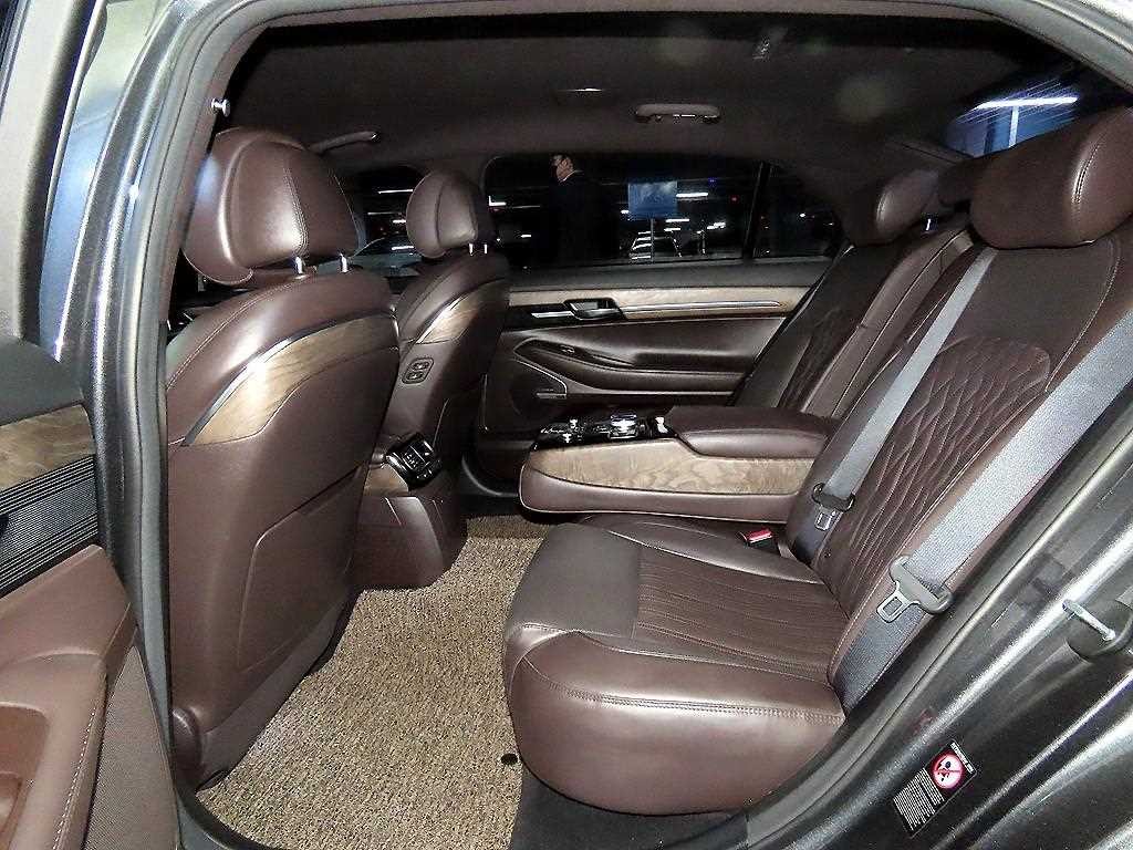 제네시스 G90 3.3 T AWD 럭셔리 이미지 11