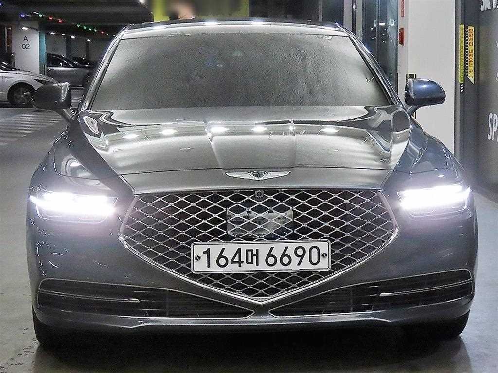 제네시스 G90 3.3 T AWD 럭셔리 이미지 2