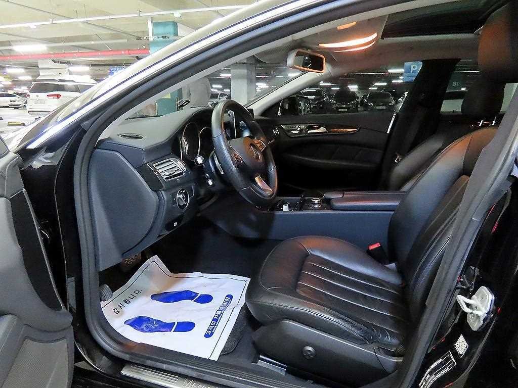 벤츠 CLS 클래스 CLS클래스 W218 CLS 250 d 4MATIC 이미지 6
