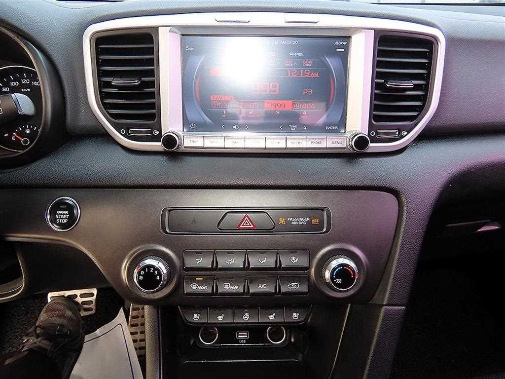 기아 스포티지 스포티지 더 볼드 2.0 디젤 4WD 프레스티지 이미지 13