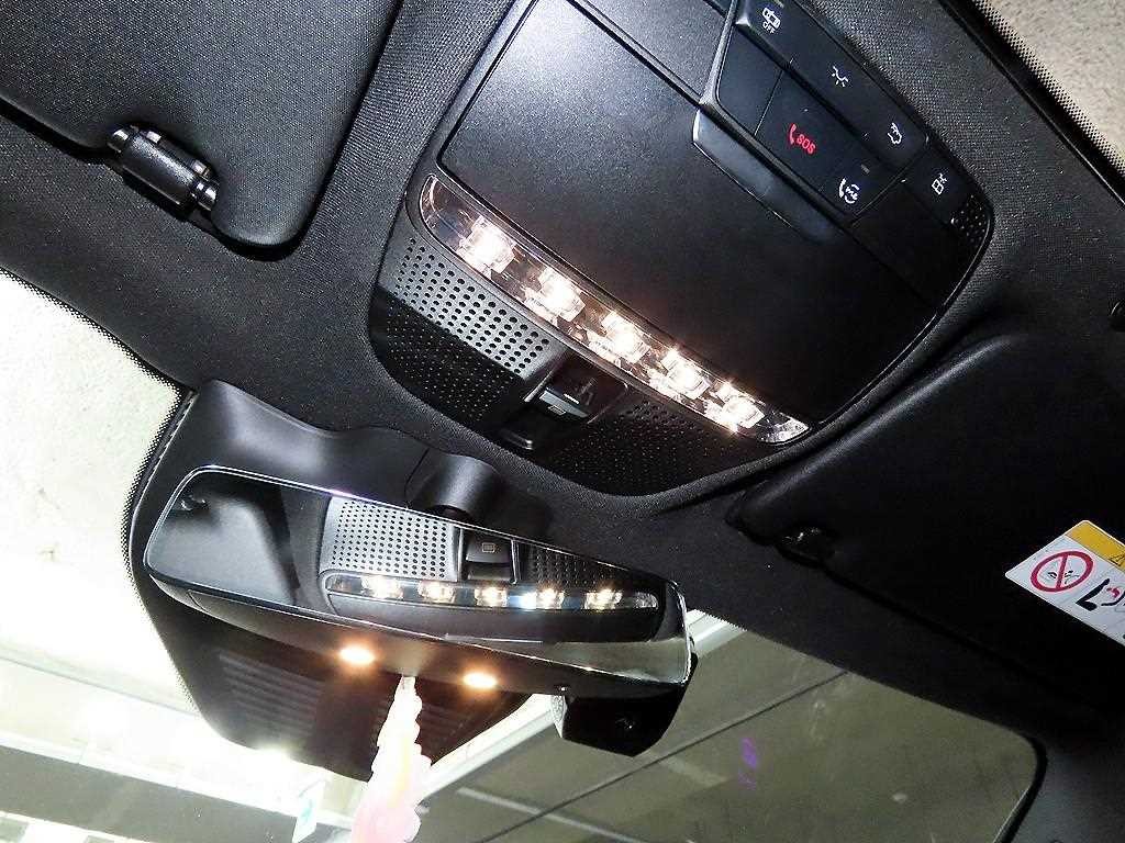 벤츠 GLC 클래스 GLC클래스 X253 GLC 300 e 4MATIC 쿠페 이미지 13
