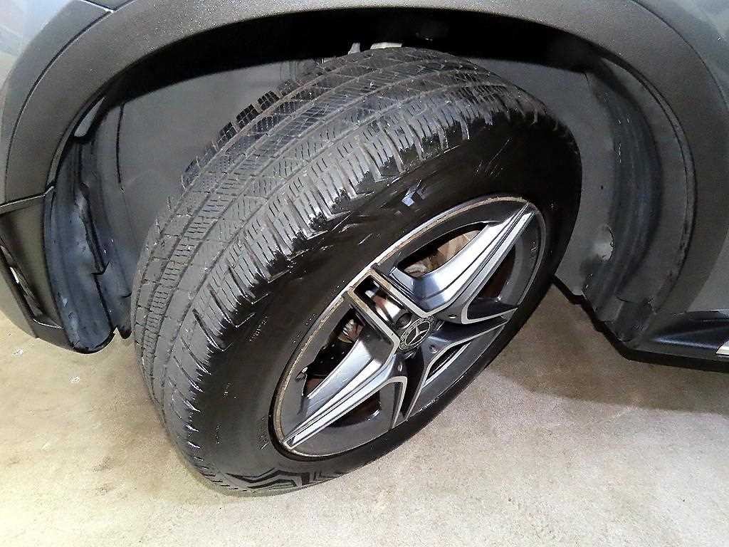 벤츠 GLC 클래스 GLC클래스 X253 GLC 300 e 4MATIC 쿠페 이미지 20