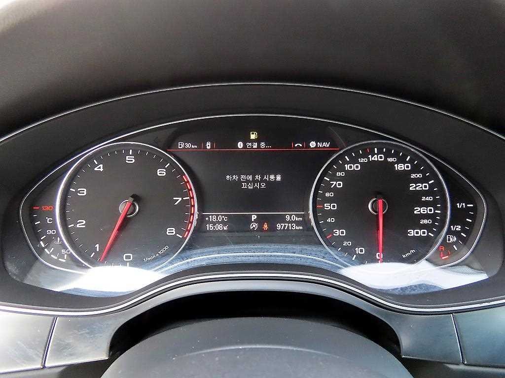 아우디 A7 3.0 TFSI 콰트로 엔트리 이미지 9