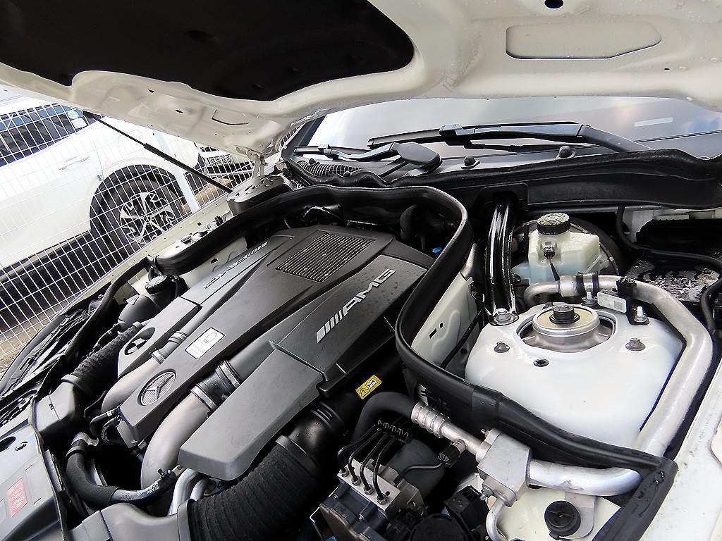 벤츠 CLS 클래스 CLS클래스 W218 CLS 63 AMG 4MATIC 이미지 19