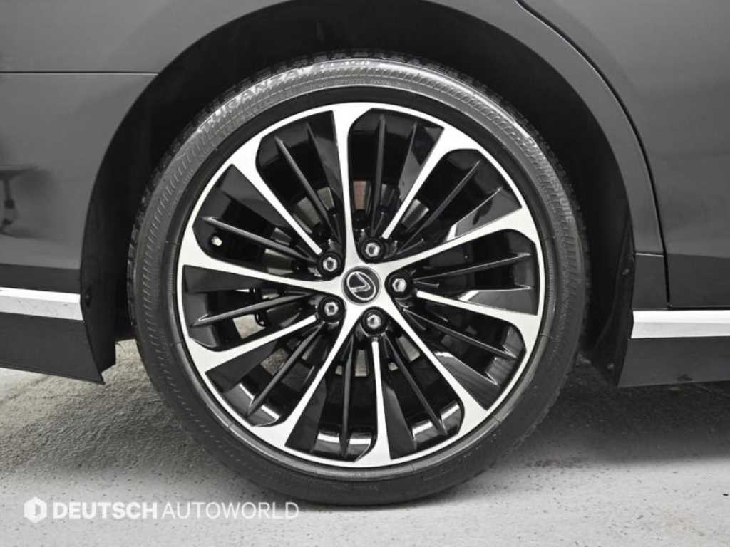 렉서스 LS LS500 3.5 럭셔리 AWD 이미지 5