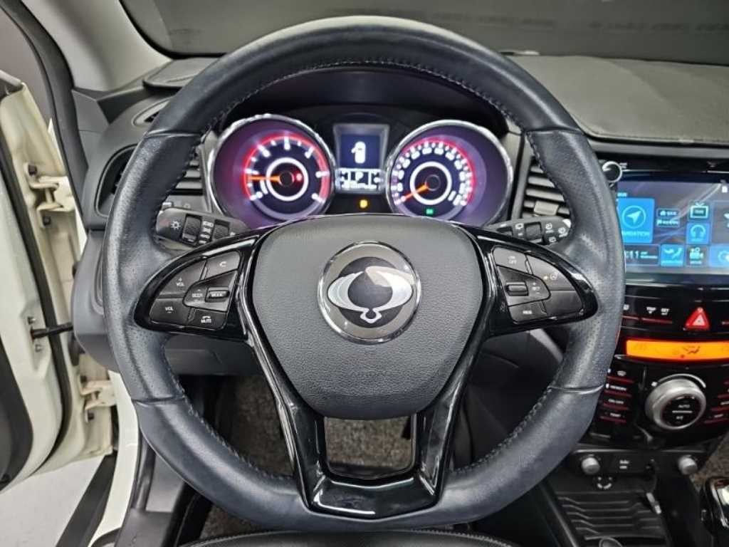 KG모빌리티(쌍용) 티볼리 티볼리 에어 4WD 디젤 1.6 RX 이미지 6
