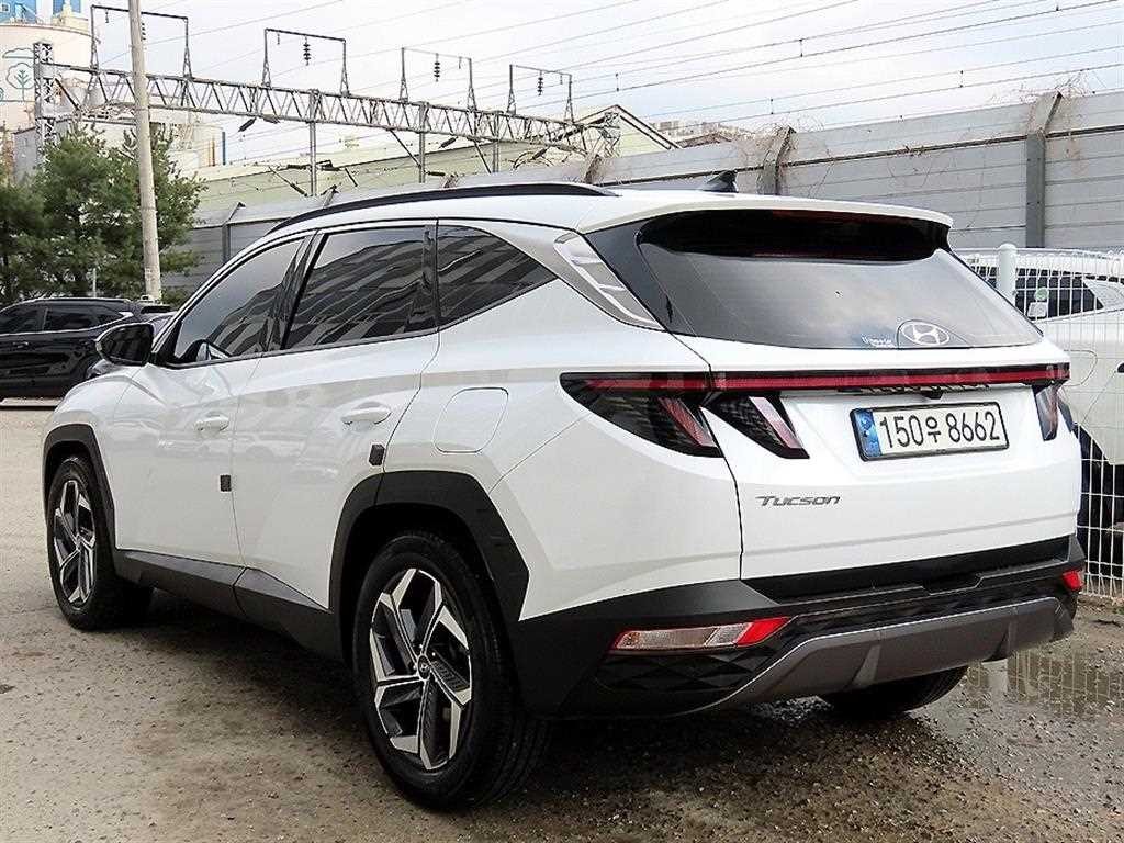 현대 투싼 투싼 (NX4) 가솔린 1.6 터보 2WD 인스퍼레이션 이미지 3