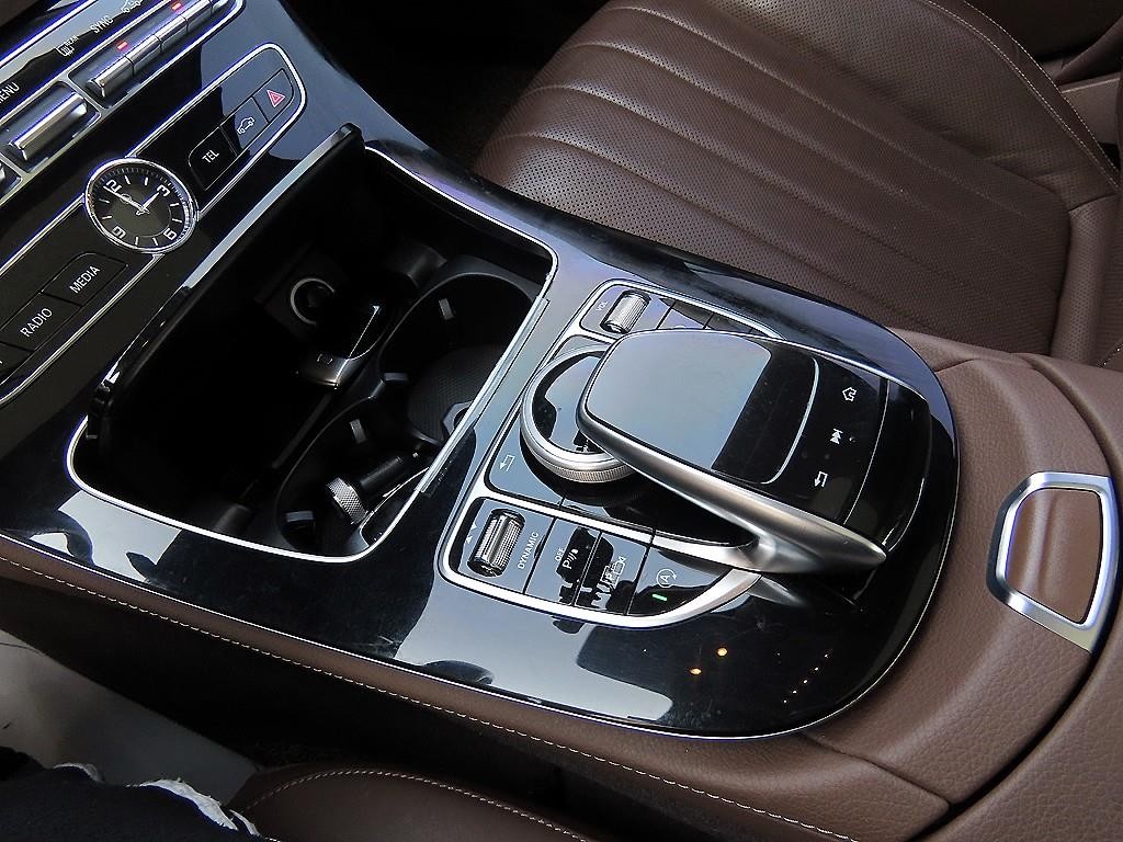 벤츠 E 클래스 E-클래스 W213 E300 익스클루시브 이미지 11