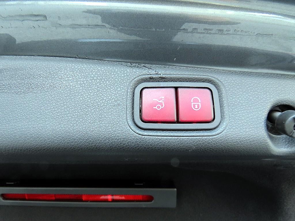 벤츠 E 클래스 E-클래스 W213 E300 익스클루시브 이미지 16