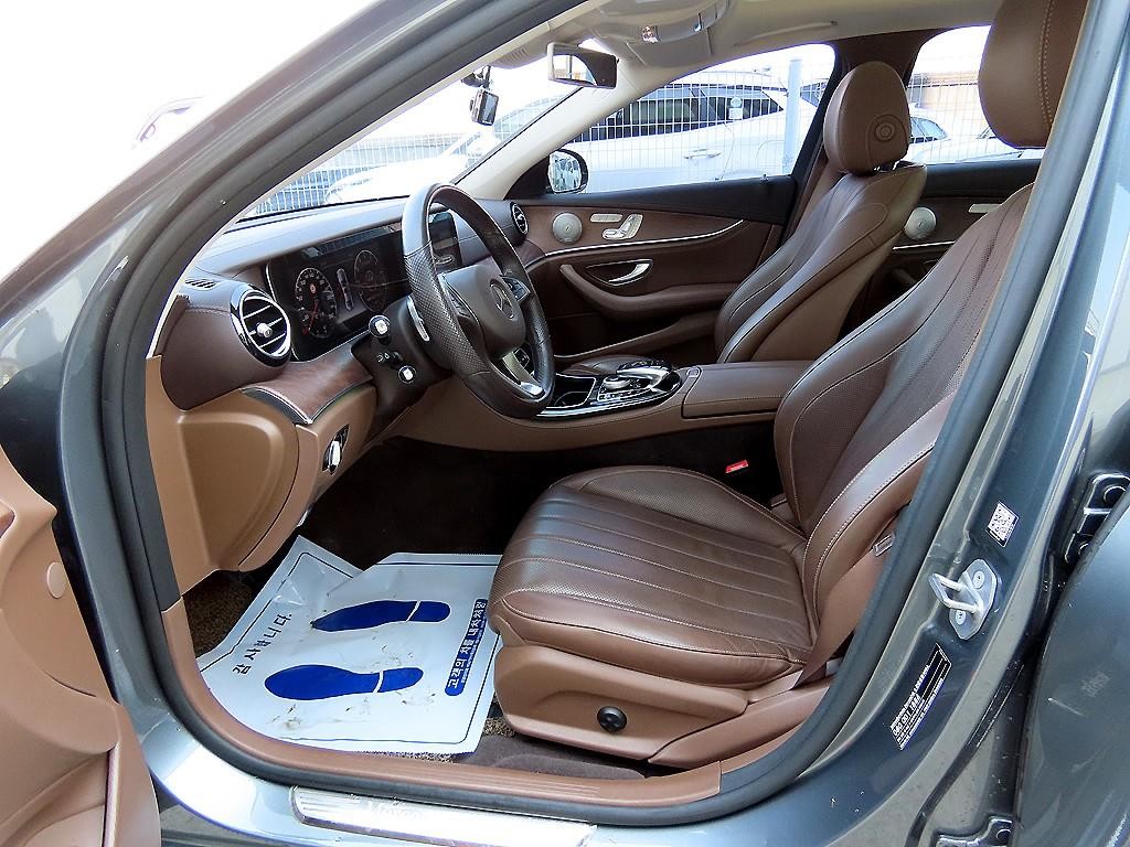벤츠 E 클래스 E-클래스 W213 E300 익스클루시브 이미지 5