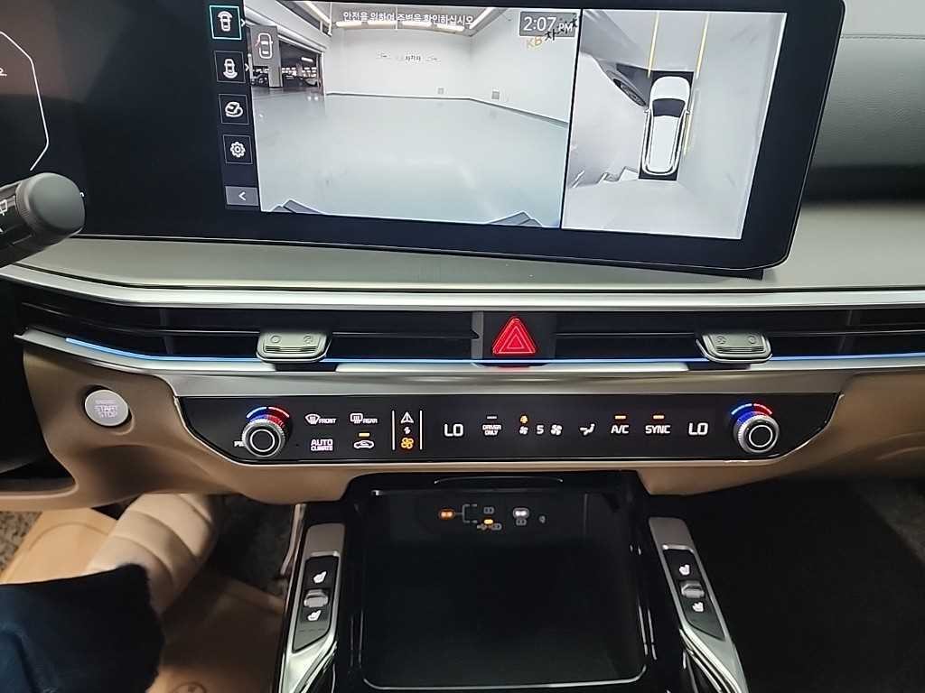 기아 쏘렌토 더 뉴 쏘렌토 4세대 하이브리드 1.6T 4WD 시그니처 그래비티 이미지 10