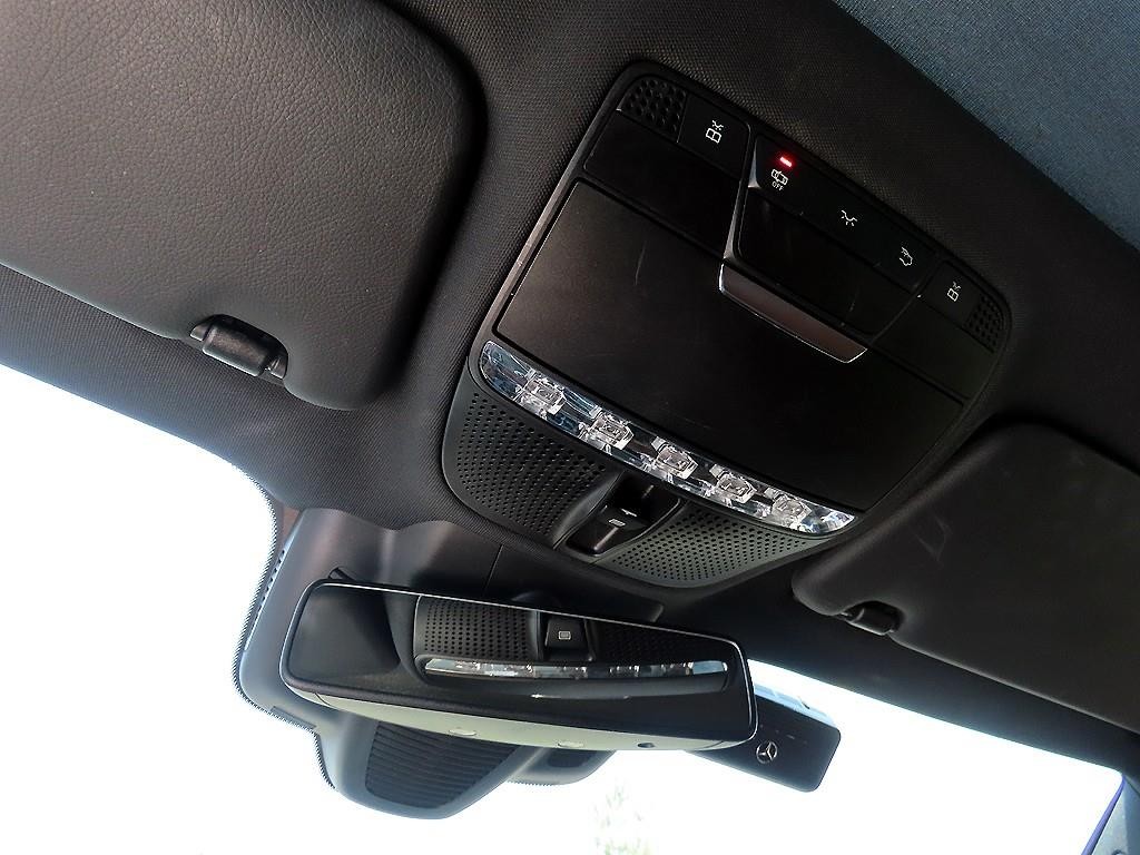 벤츠 E 클래스 E-클래스 W213 E400 4MATIC 쿠페 이미지 15
