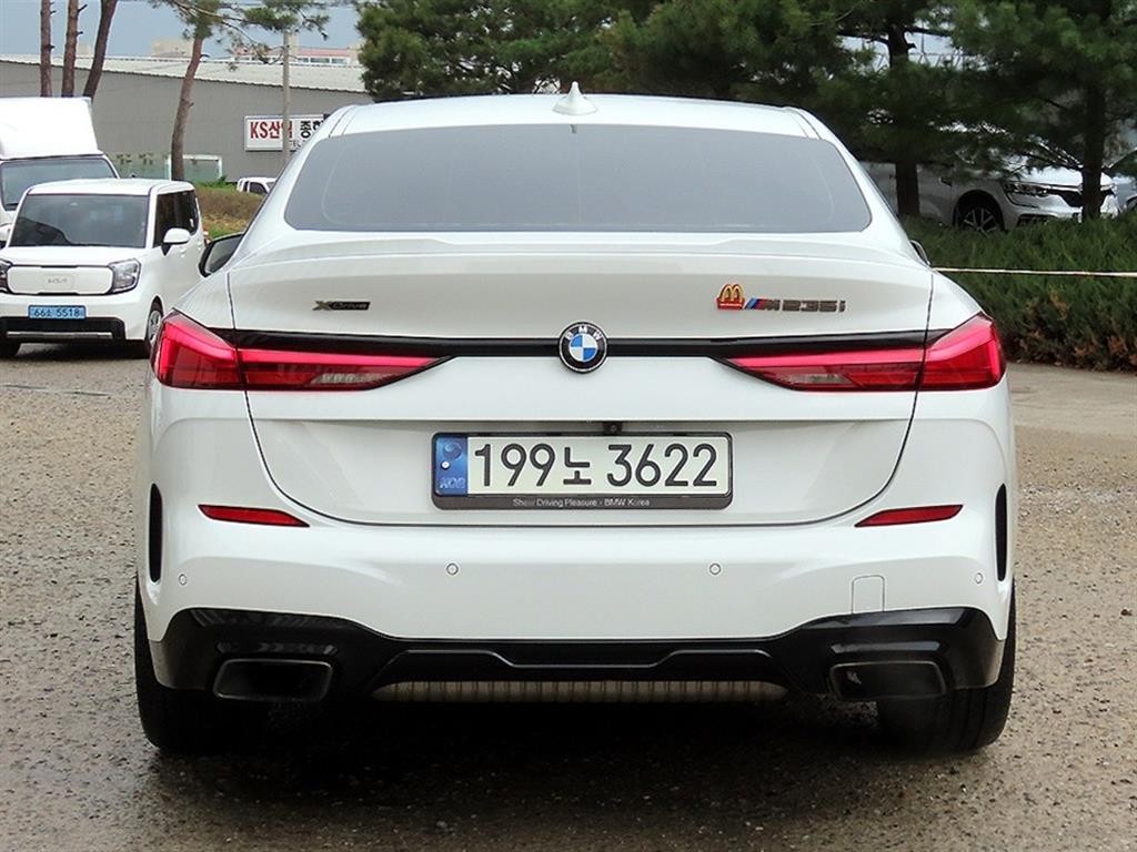 BMW 2시리즈 2시리즈 그란쿠페 (F44) M235i xDrive 이미지 4
