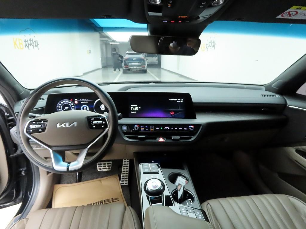 기아 K8 3.5 4WD 플래티넘 이미지 6