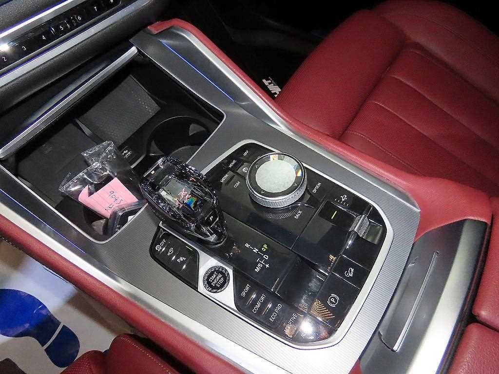 BMW X6 X6 (G06) xDrive 30d M 스포츠 이미지 12