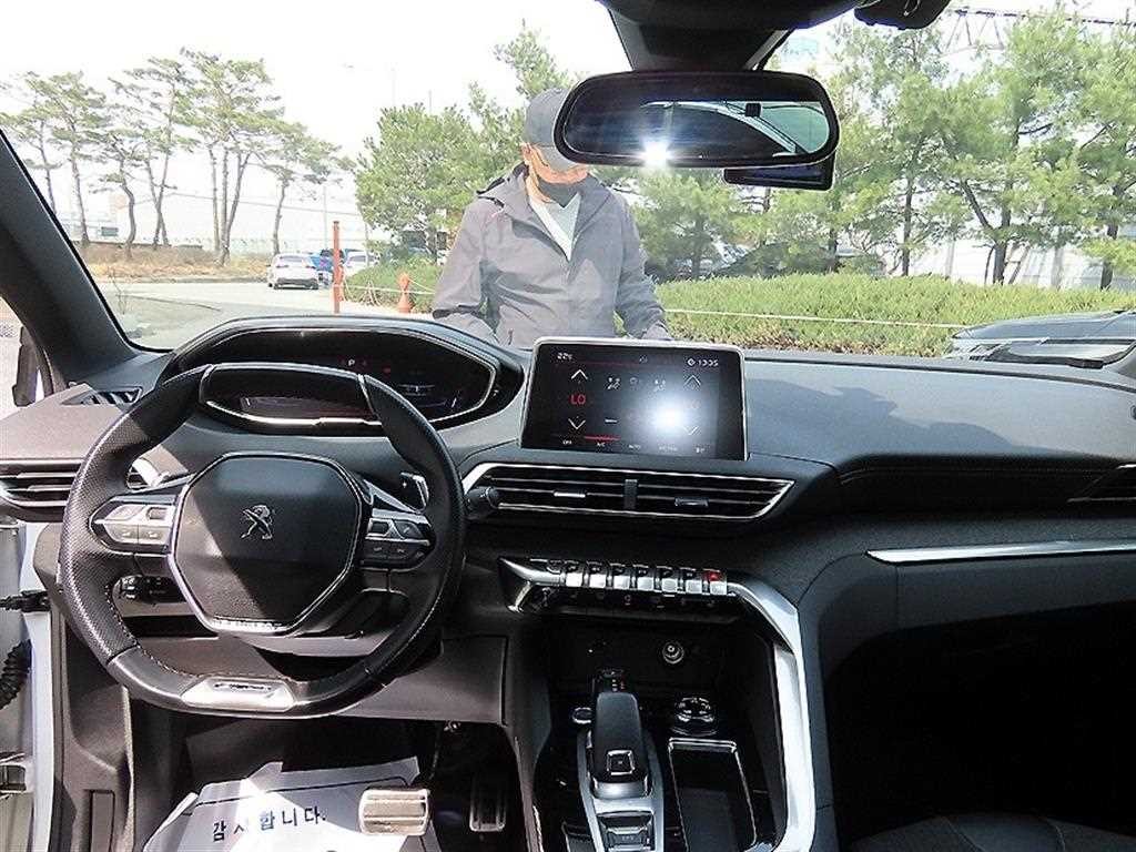 푸조 5008 5008 2세대 1.6 BlueHDi GT Line 이미지 7