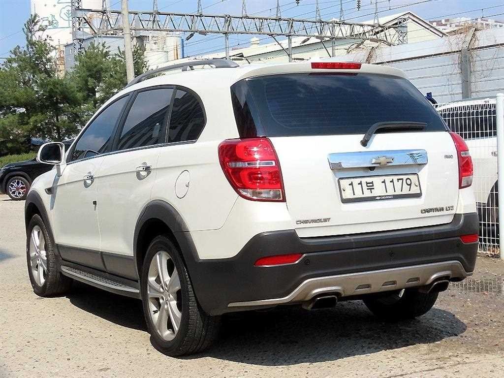 쉐보레 캡티바 2.2 4WD LTZ 7인 이미지 3