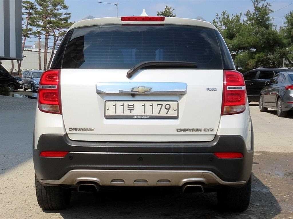 쉐보레 캡티바 2.2 4WD LTZ 7인 이미지 4