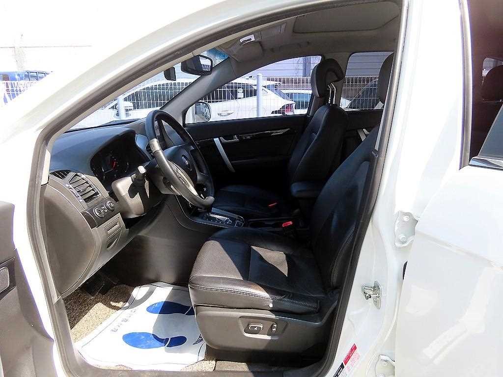 쉐보레 캡티바 2.2 4WD LTZ 7인 이미지 5