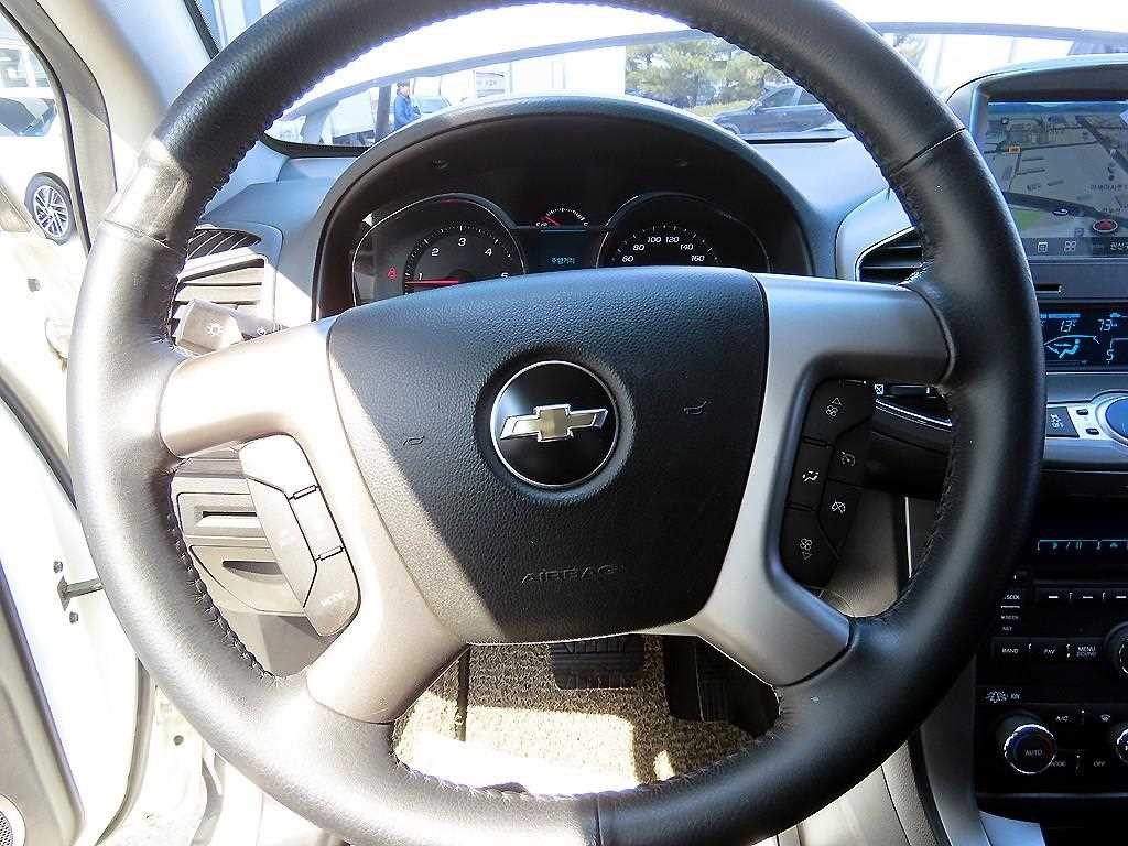 쉐보레 캡티바 2.2 4WD LTZ 7인 이미지 8