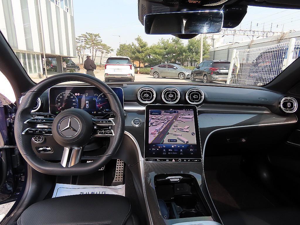벤츠 C 클래스 C클래스 W206 C300 AMG 라인 이미지 7