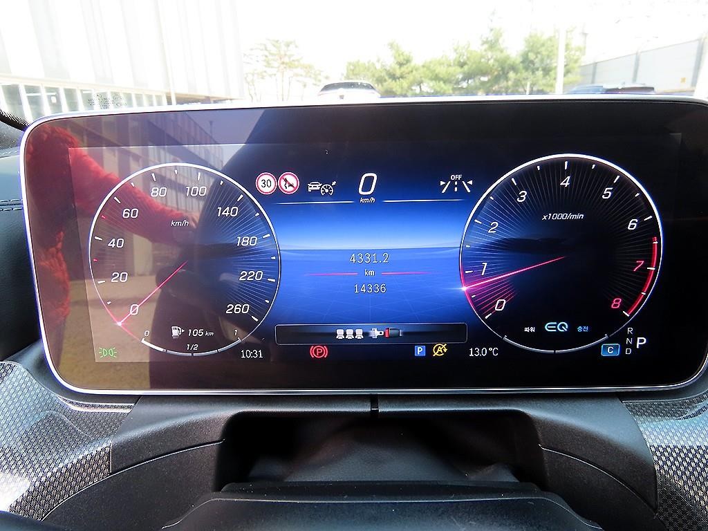 벤츠 C 클래스 C클래스 W206 C300 AMG 라인 이미지 9