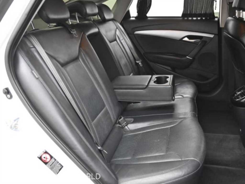 현대 i40 더뉴i40Saloon 1.7 VGT PYL 이미지 12