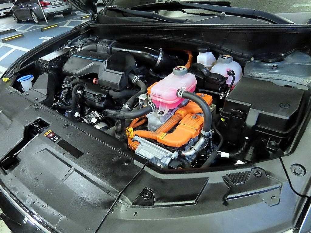현대 투싼 투싼 하이브리드(NX4) 2WD 인스퍼레이션 이미지 19