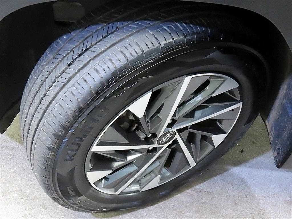 현대 투싼 투싼 하이브리드(NX4) 2WD 인스퍼레이션 이미지 20