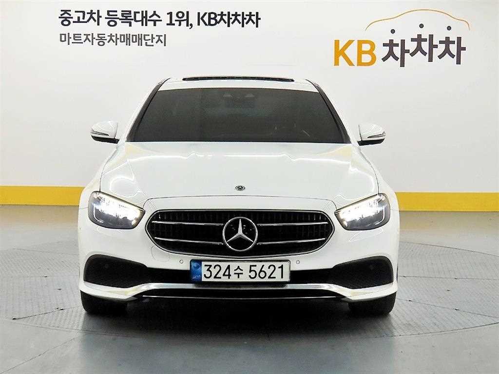 벤츠 E 클래스 E-클래스 W213 E250 아방가르드 이미지 1