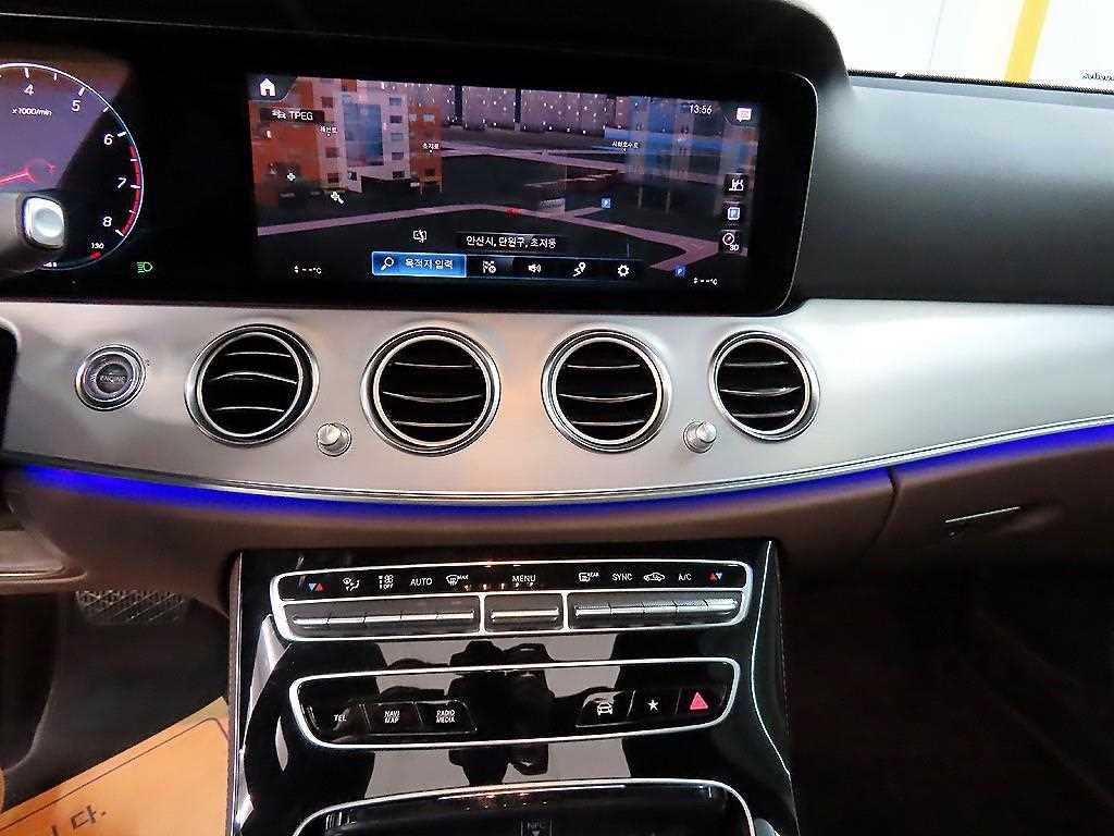 벤츠 E 클래스 E-클래스 W213 E250 아방가르드 이미지 14