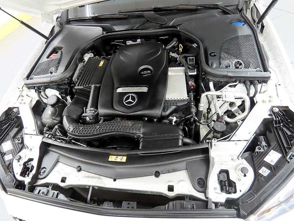 벤츠 E 클래스 E-클래스 W213 E250 아방가르드 이미지 19