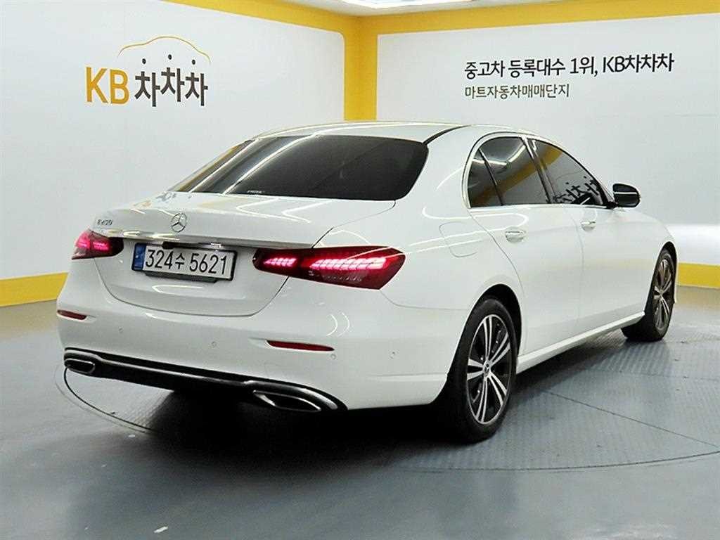 벤츠 E 클래스 E-클래스 W213 E250 아방가르드 이미지 4
