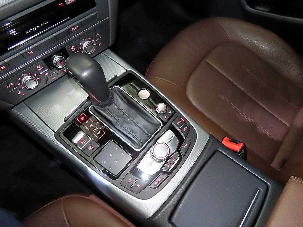 아우디 A6 뉴A6 40 TFSI 콰트로 이미지 12